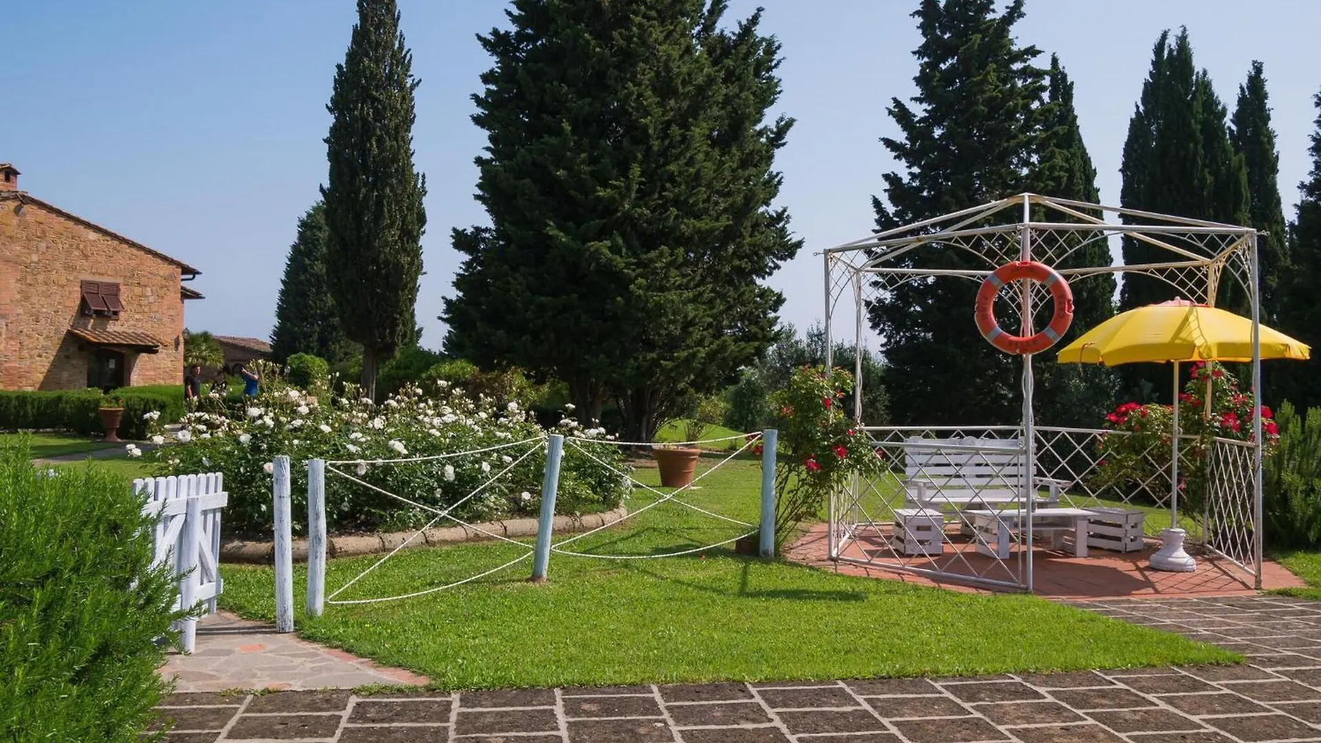 Rustic Apartment With Garden And Swimming Pool Montaione