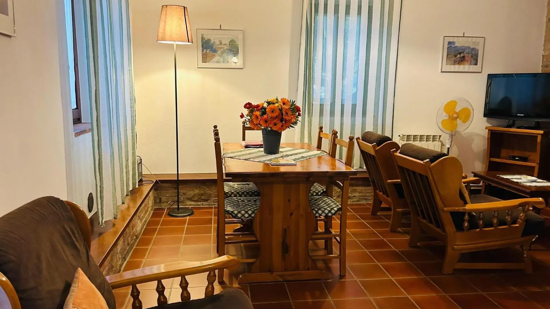 Rustic Apartment With Garden And Swimming Pool Montaione